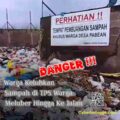 Dinas Lingkungan Hidup (DLH) Kab Probolinggo Abaikan Sampah di TPS jalan Desa Pabean Hingga Meluber.
